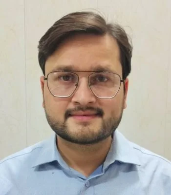 Photo of Dr. Varun Gupta